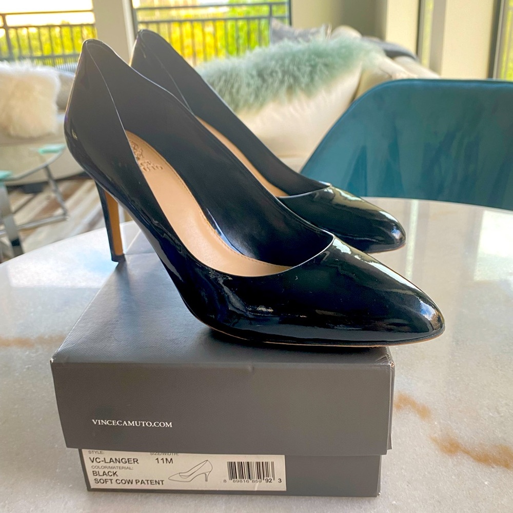 Vince Camuto Women's Langer Almond Toe Dress Pump